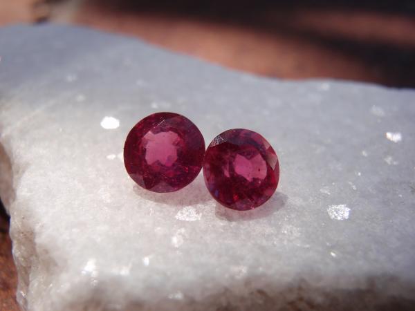 sapphire and ruby gemstones